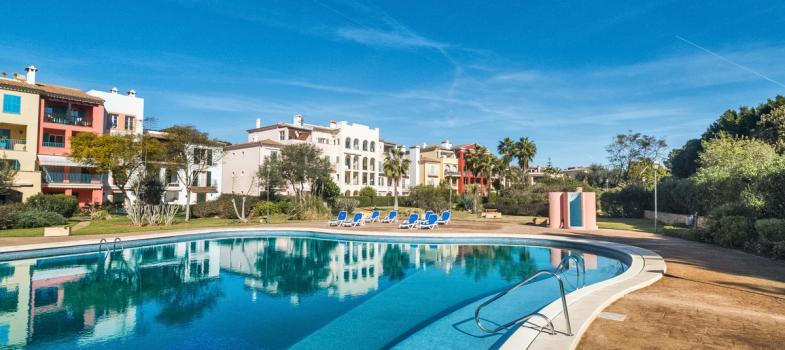 beautiful-apartment-in-ses-oliveres-next-to-golf-bendinat