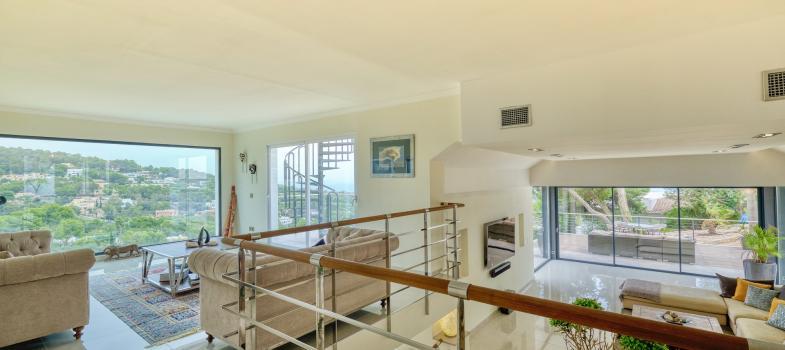 large-modern-villa-for-rent-in-costa-d-en-blanes-with-sea-views