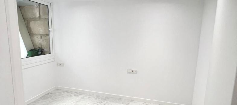 lujoso-apartamento-con-acceso-directo-a-la-exclusiva-marina-de-puerto-porta