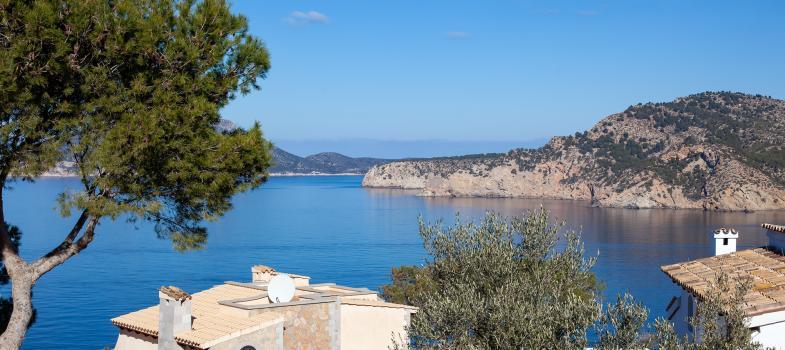 traditional-mallorcan-style-villa-with-superb-views-to-puerto-de-andratx