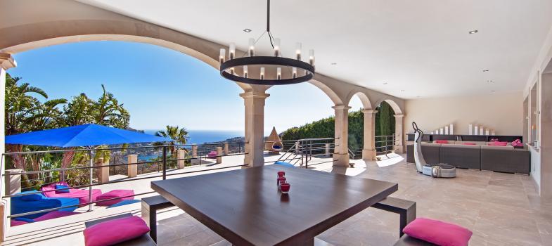 stunning-villa-with-pool-and-amazing-views-to-the-port-of-andratx