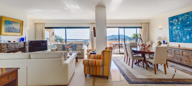penthouse-apartment-in-luxury-bendinat-development-with-golf-and-sea-views