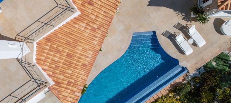 prestigiosa-villa-en-una-ubicaciaan-espectacular-con-impresionantes-vistas-