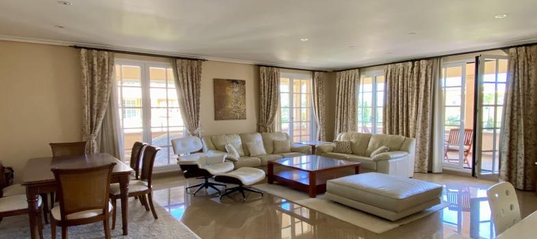 elegant-apartment-in-exclusive-mardavall-residences