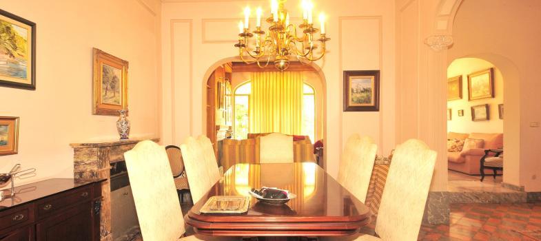 gran-residencia-de-estilo-tradicional-con-vistas-al-puerto-de-calanova