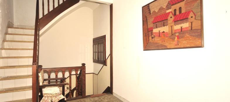 gran-residencia-de-estilo-tradicional-con-vistas-al-puerto-de-calanova