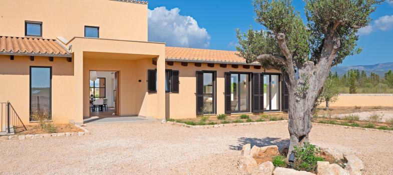 lujosa-finca-de-nueva-construcciaan-en-santa-maria