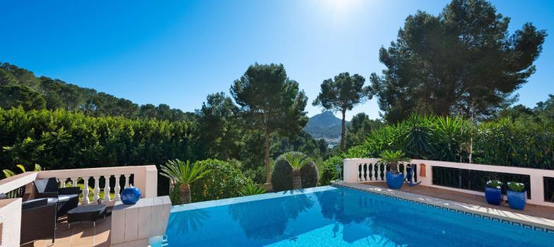 elegant-and-cozy-villa-in-a-prime-location