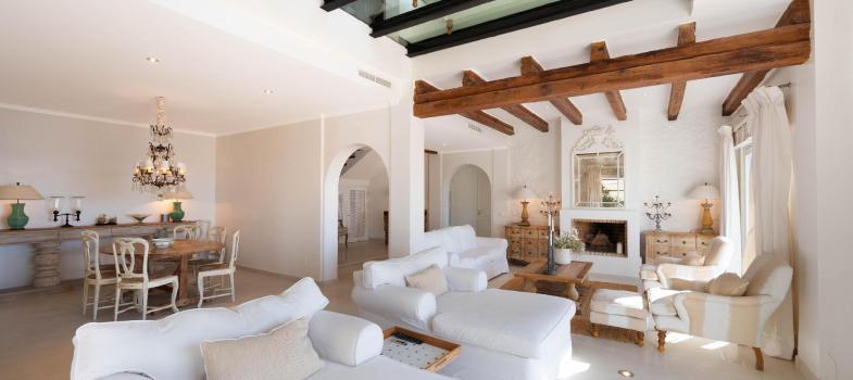 villa-mediterraanea-con-hermosas-vistas-en-camp-de-mar
