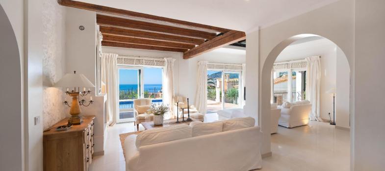 villa-mediterraanea-con-hermosas-vistas-en-camp-de-mar