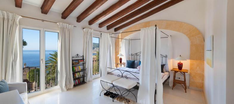 villa-mediterraanea-con-hermosas-vistas-en-camp-de-mar