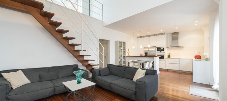 stylish-duplex-apartment-in-the-heart-of-santa-catalina