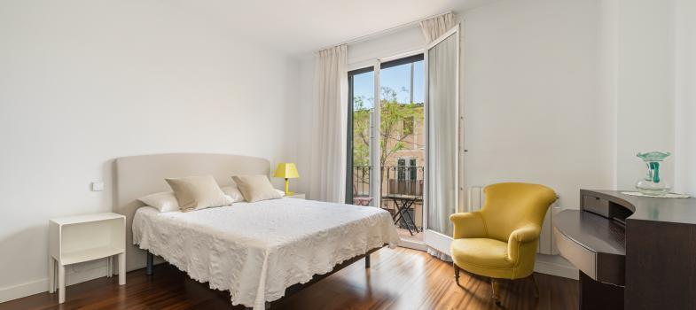 stylish-duplex-apartment-in-the-heart-of-santa-catalina