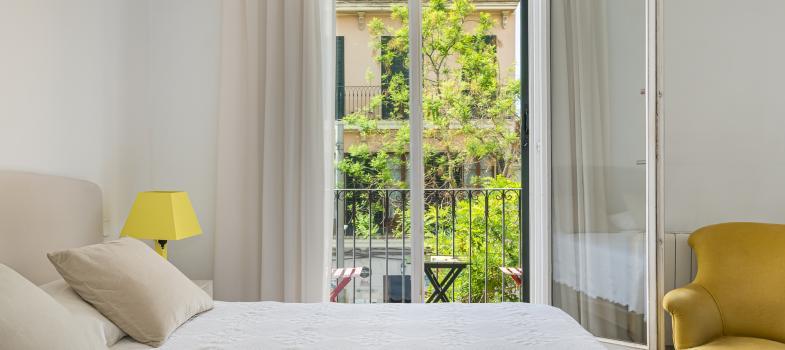 stylish-duplex-apartment-in-the-heart-of-santa-catalina