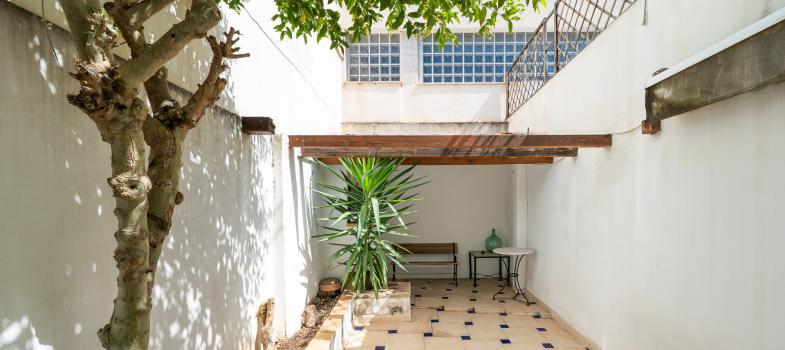 stylish-duplex-apartment-in-the-heart-of-santa-catalina