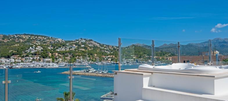 unique-penthouse-project-with-magnificent-harbour-views-in-puerto-de-andrat
