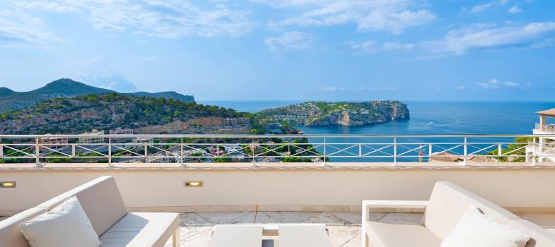 luxury-penthouse-with-fabulous-sea-views-in-puerto-de-andratx