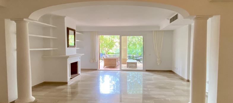 stylish-groundfloor-apartment-in-an-exclusive-development