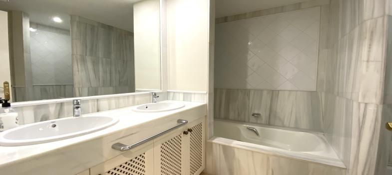 lovely-furnished-apartment-to-rent-in-ses-oliveres-by-bendinat-golf