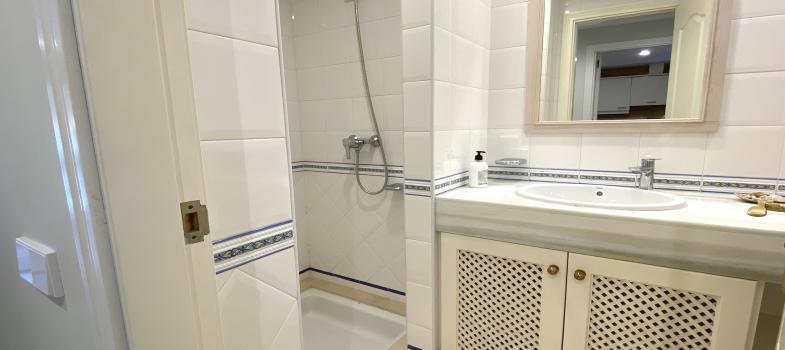 lovely-furnished-apartment-to-rent-in-ses-oliveres-by-bendinat-golf