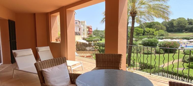 lovely-furnished-apartment-to-rent-in-ses-oliveres-by-bendinat-golf