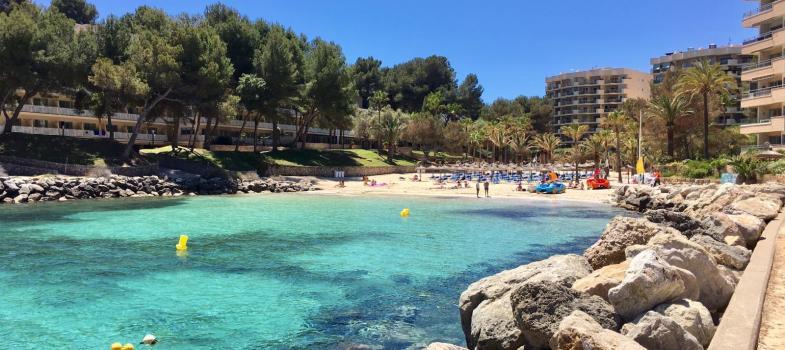 moderne-strandwohnung-mit-schaanem-meerblick