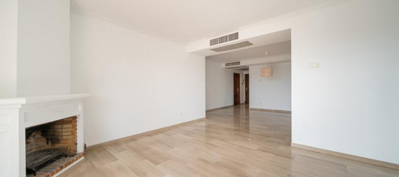 stylish-apartment-with-private-garden-in-exclusive-bendinat-community
