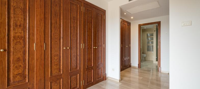 stylish-apartment-with-private-garden-in-a-prestigious-bendinat-community