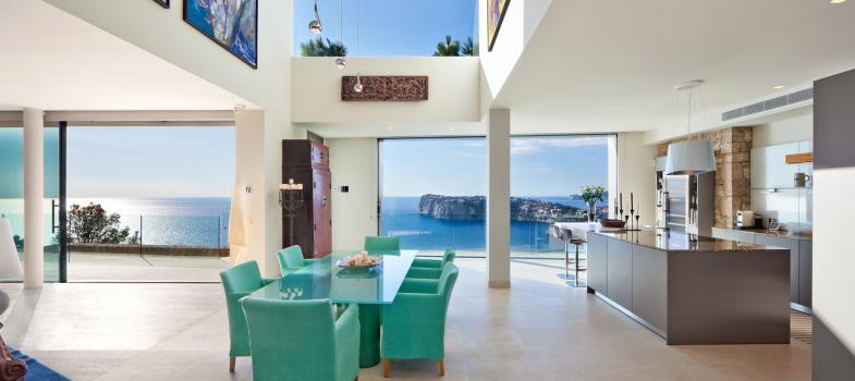 villa-de-diseaao-contemporaaneo-con-vistas-inmejorables-al-azul-mar-mediter