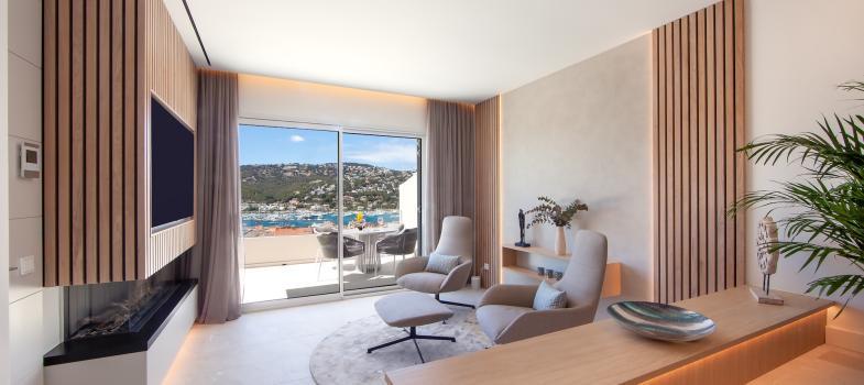 stunning-renovated-townhouse-with-views-to-andratx-harbour