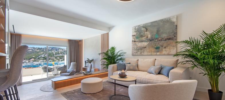 stunning-renovated-townhouse-with-views-to-andratx-harbour