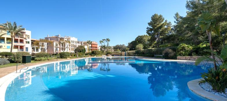 stilvoll-renovierte-gartenwohnung-in-ses-oliveres-bendinat-golf