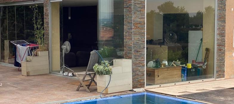 villa-con-gran-potencial-de-renovaciaan-en-zona-residencial-solicitada-el-t