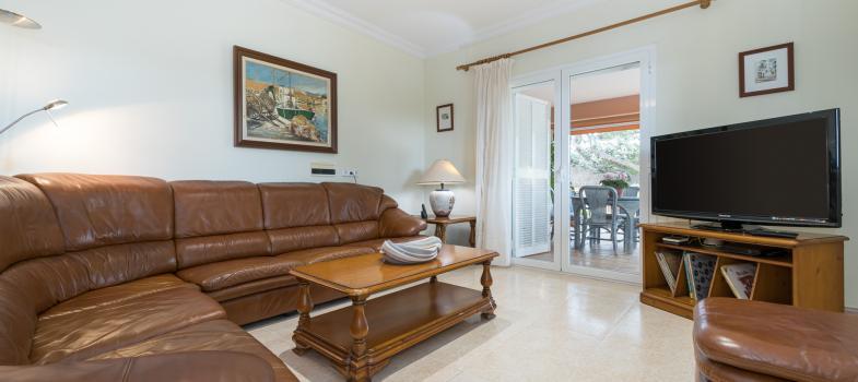 villa-with-pool-in-prime-central-location-in-portals-nous