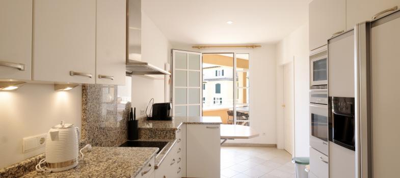 elegant-apartment-in-prestigious-community